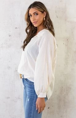 V-Hals Dots Blouse Creme -Kleding Promotie Winkel V Hals Dots Blouse Creme 5 586x900 1