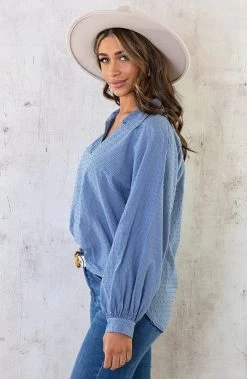 V-Hals Dots Blouse Jeansblauw -Kleding Promotie Winkel V Hals Dots Blouse Jeansblauw 3 586x900 1