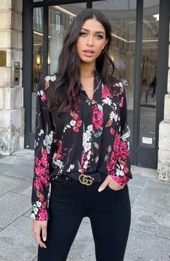 Kleding Promotie Winkel -Kleding Promotie Winkel V hals Bloemen Blouse Zwart 3 586x900 1