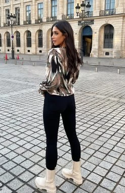 V-hals Knopen Print Blouse 15 V-hals Knopen Print Blouse -Kleding Promotie Winkel V hals Knopen Print Blouse 2 586x900 1