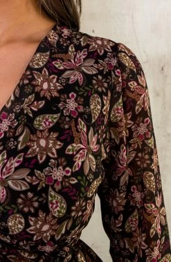 V-hals Strik Jurk Flower Multi -Kleding Promotie Winkel V hals Strik Jurk Flower Multi 586x900 1