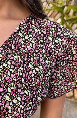Wikkel Jurk Bloemen Roze -Kleding Promotie Winkel Wikkel Jurk Bloemen Roze close 586x900 1