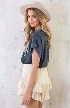 Stonewash T-shirt Wild Thing Beige 15 Stonewash T-shirt Wild Thing Beige -Kleding Promotie Winkel Wildthing Stonewash Top Beige 2 586x900 1