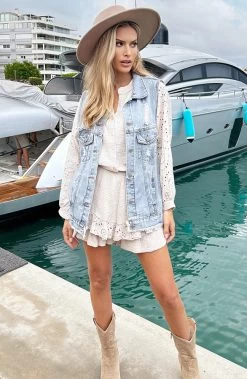 Denim Gilet Damaged -Kleding Promotie Winkel denim gilet damaged 3 586x900 3