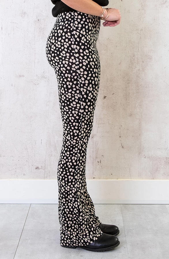 Flared Broek Panterprint Zwart 2.0 10 Flared Broek Panterprint Zwart 2.0 - Afbeelding 8